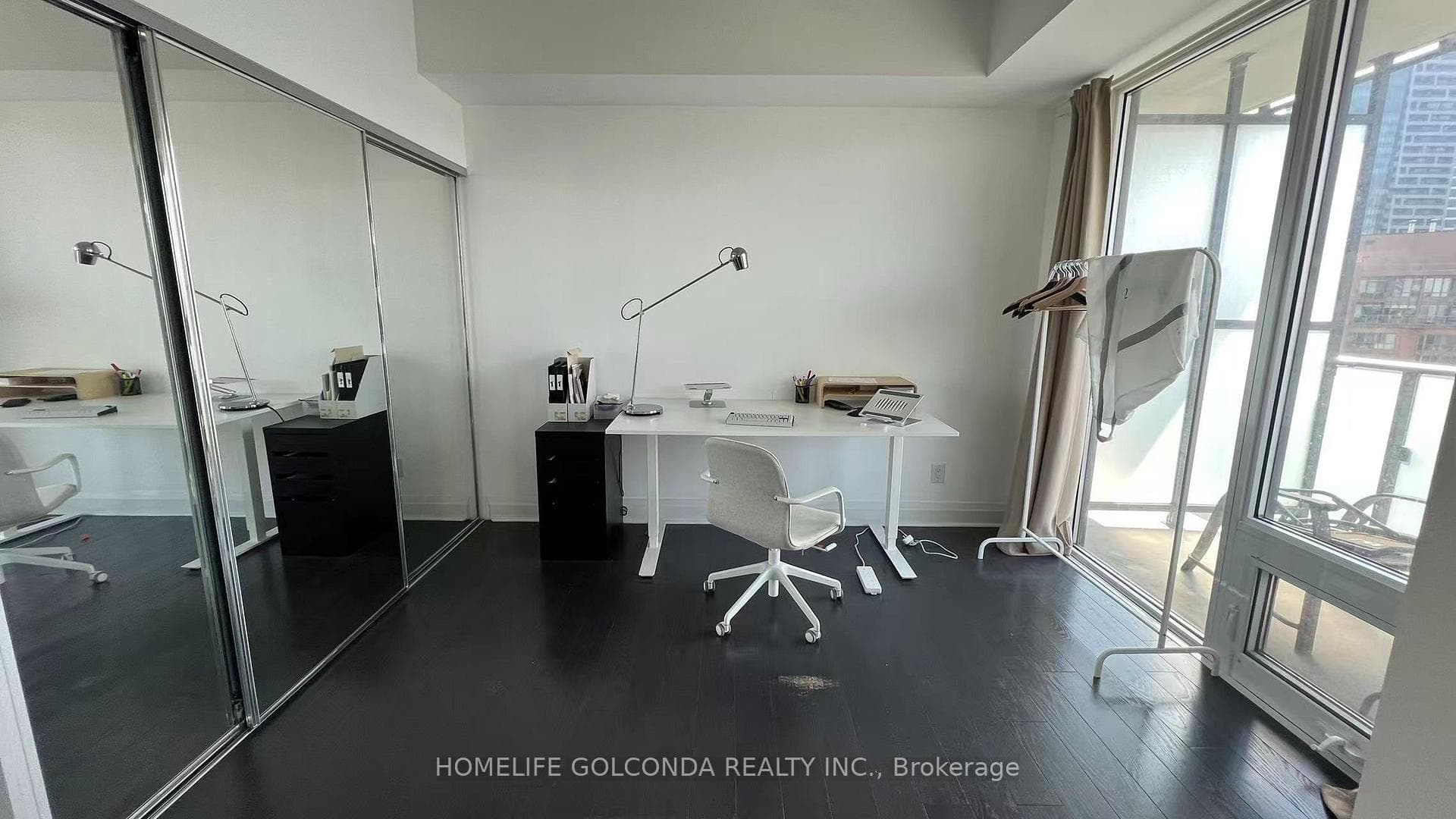 1080 Bay Street Unit 2503 photo 7
