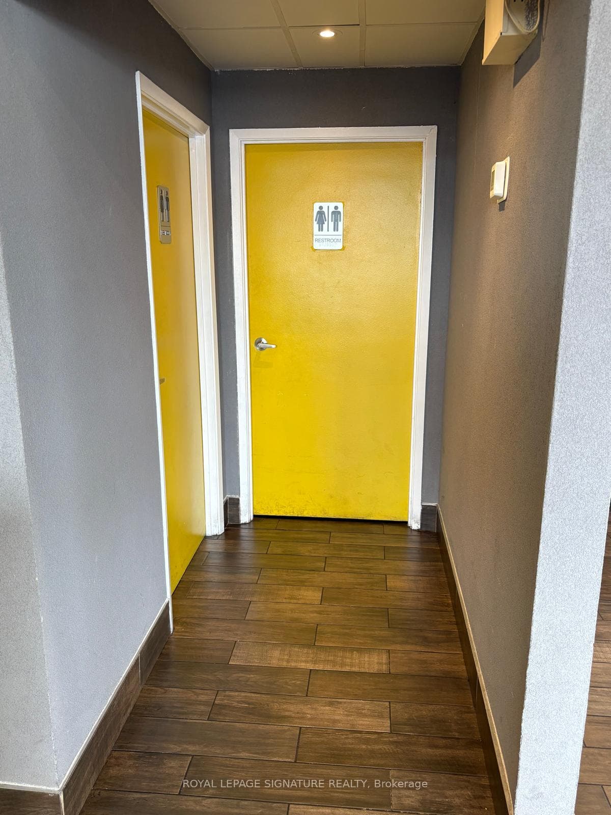 1200 Lambton Mall Road Unit Unit 1 photo 7