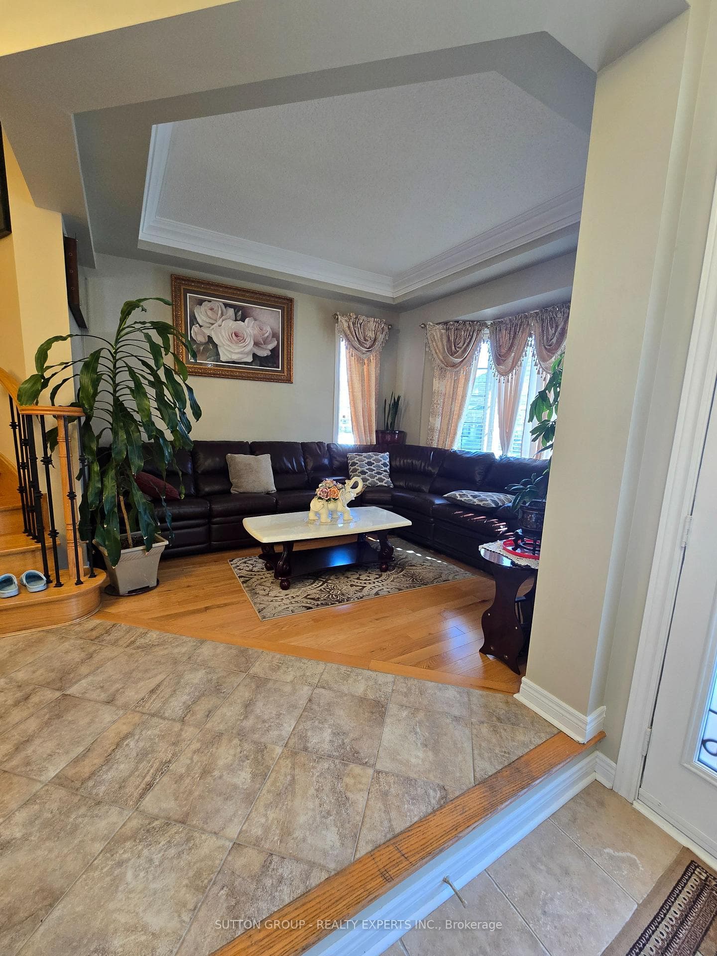 63 Bluffwood Crescent photo 4