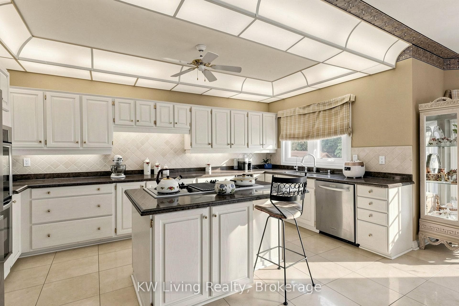 28 Edmund Crescent photo 22