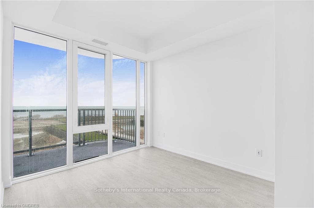 220 MISSINNIHE Way Unit 1010 photo 9