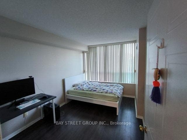 238 Doris Avenue Unit 1007 photo 7