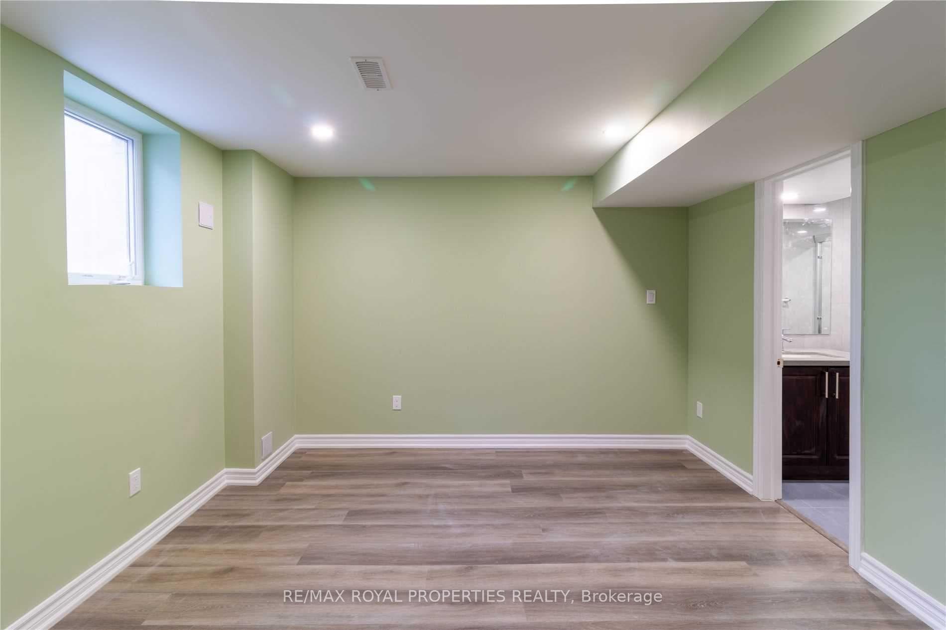 7 Willoughby Place photo 12