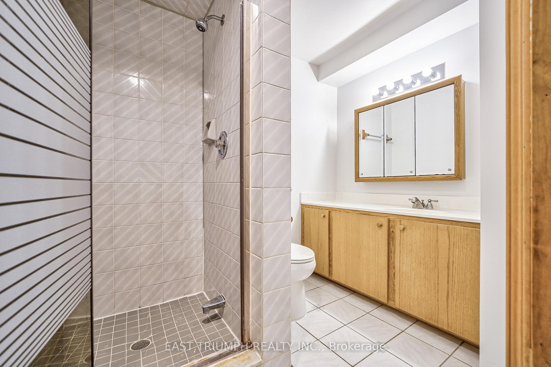 22 Ritter Crescent photo 34