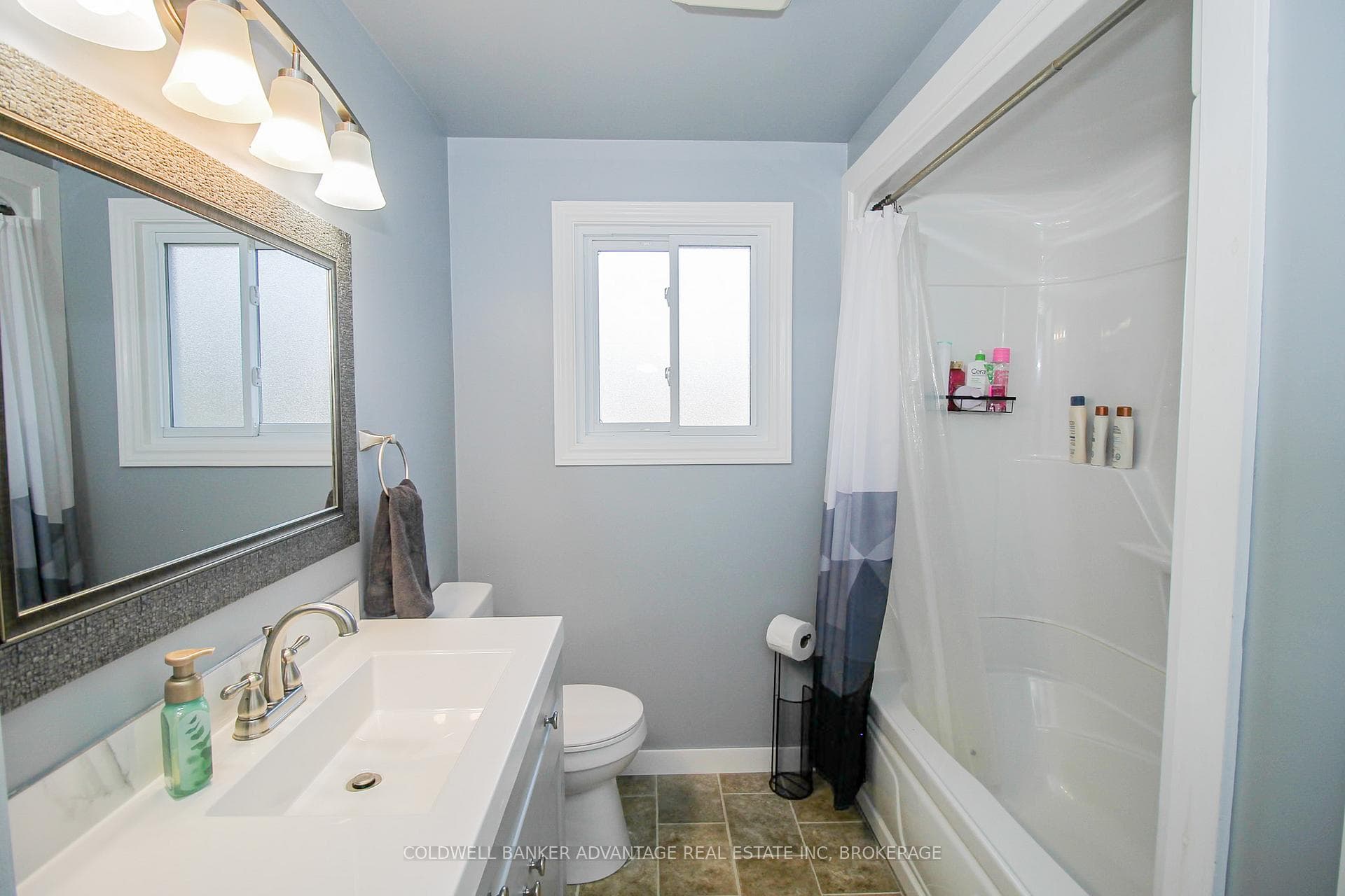 Bathroom - 4pc - New Shower & Vanity