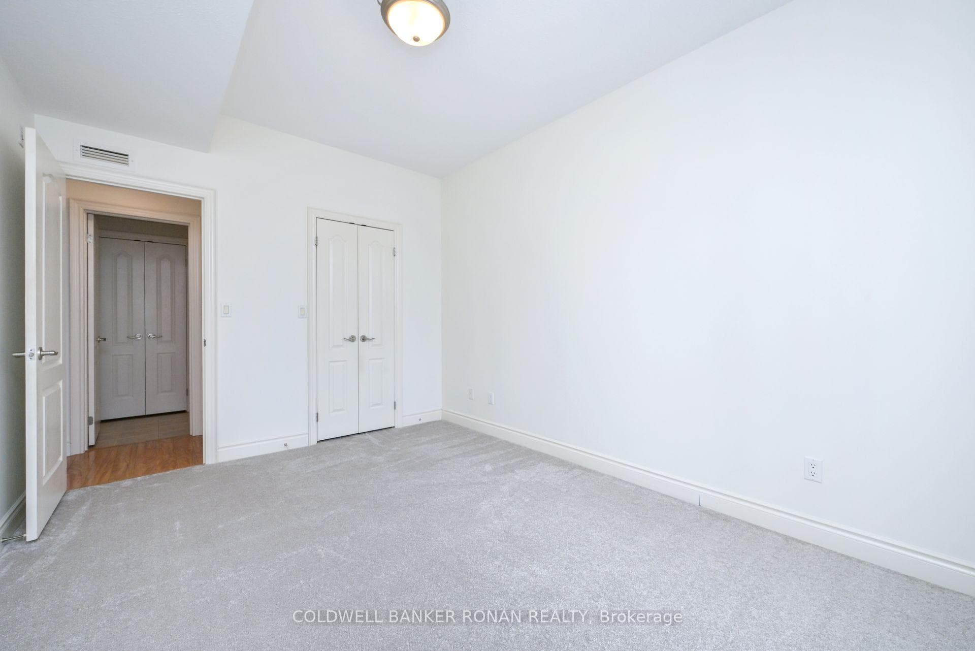 78 Sunset Boulevard Unit 203 photo 11