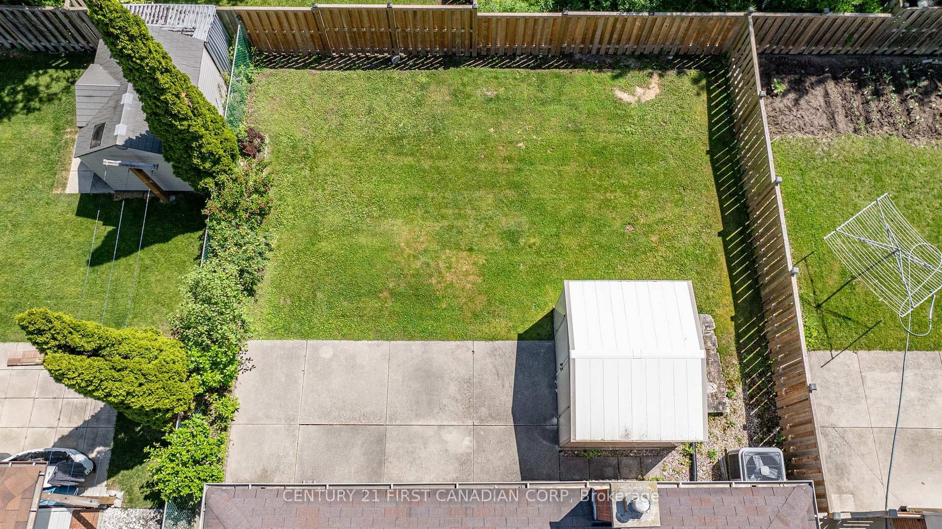 79 Roundhill Court photo 35