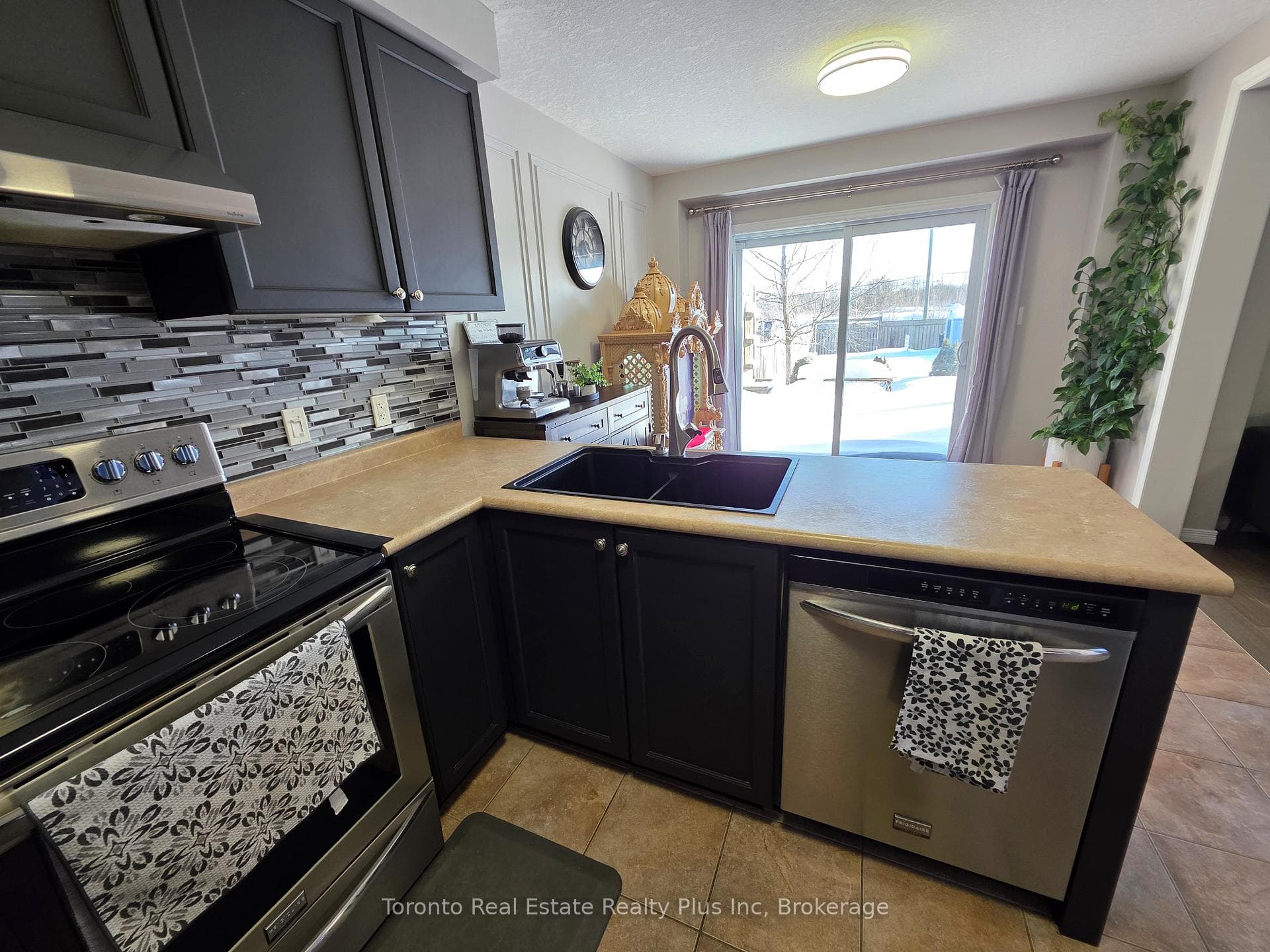 16 Talon Drive photo 20