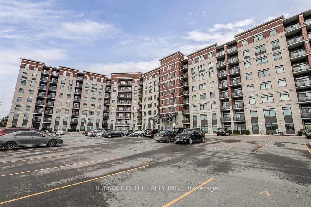 7325 Markham Road Unit 420 photo 1