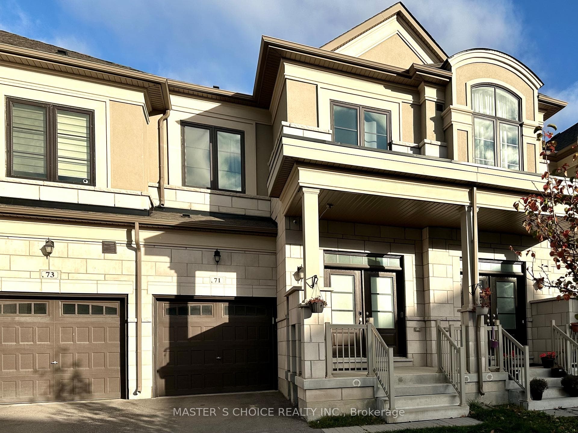 71 Hilts Drive photo 2
