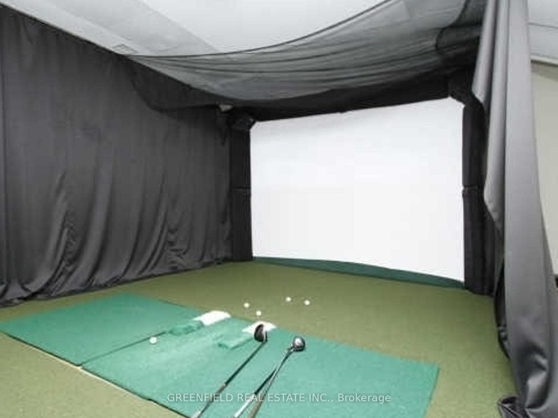 55 De Boers Drive Unit 1010 photo 34