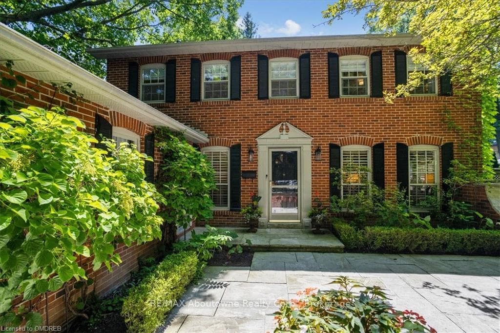 1450 ROYAL OAKS Road photo 4