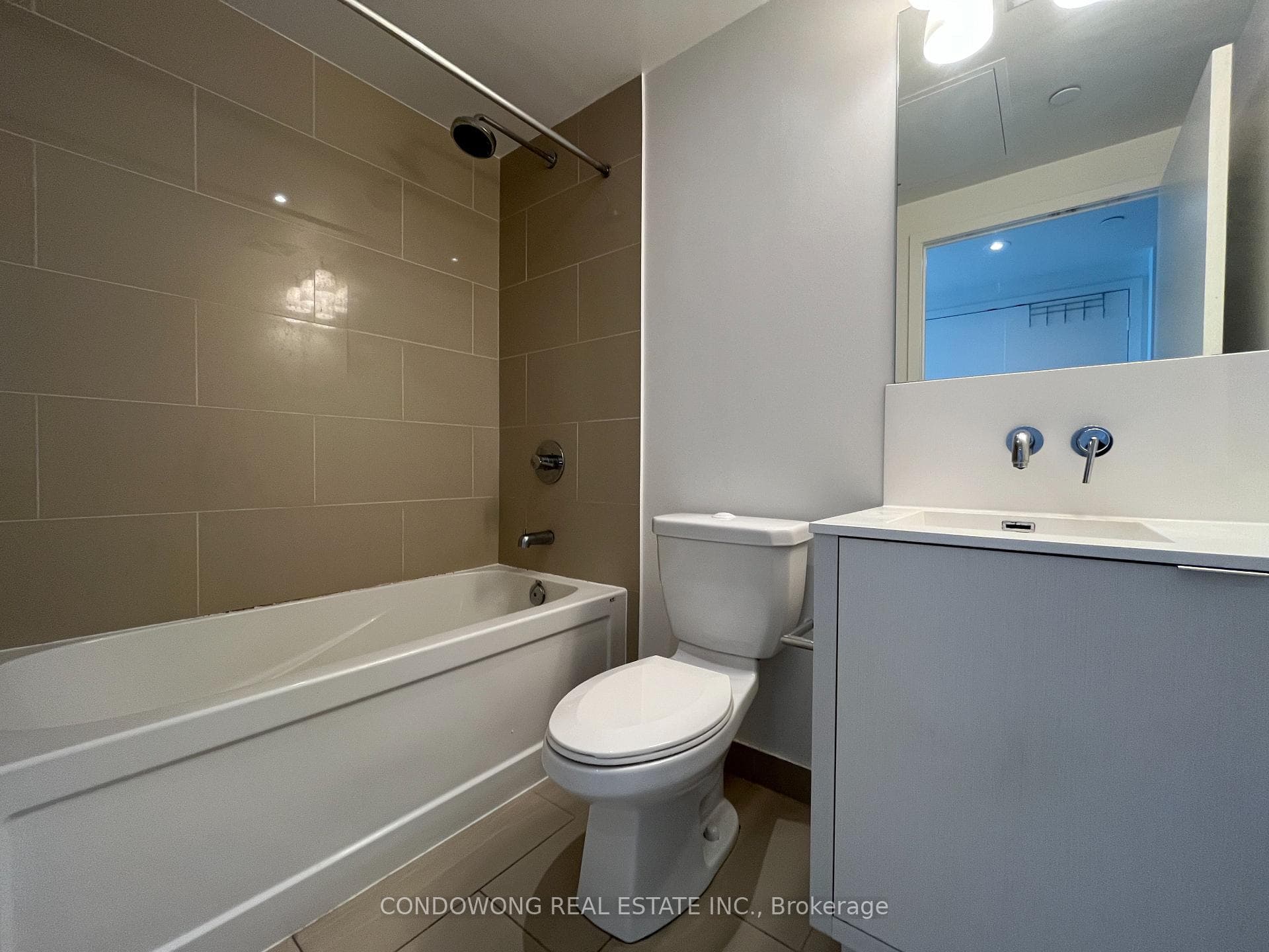 100 Harbour Street Unit 4108 photo 6