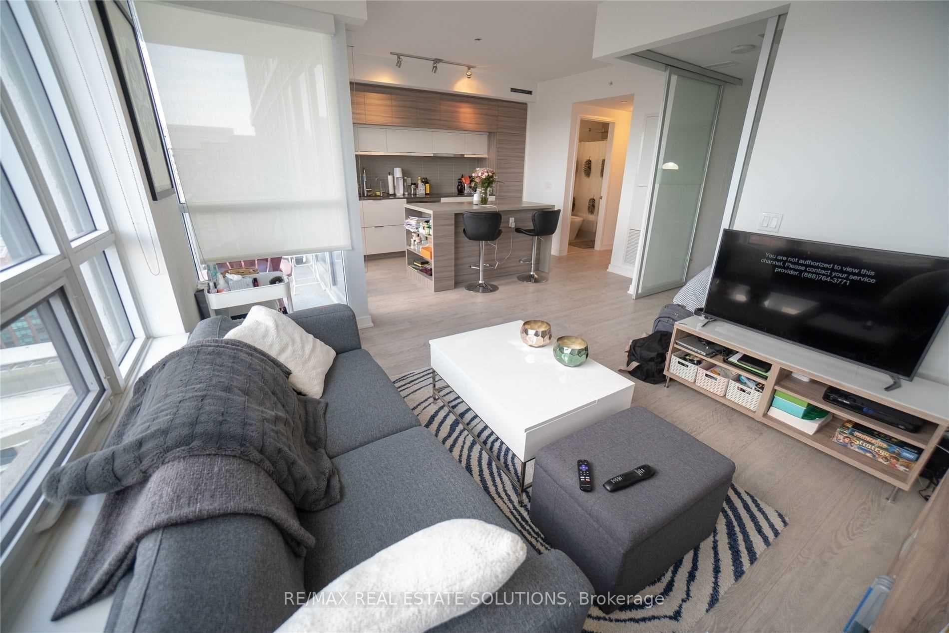88 Scott Street Unit 2306 photo 6