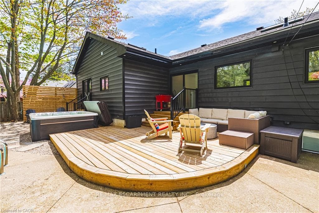 327 Goodram Drive photo 41