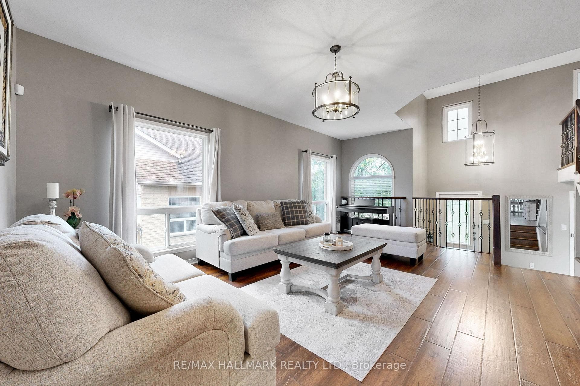 71 Hunter Road photo 13