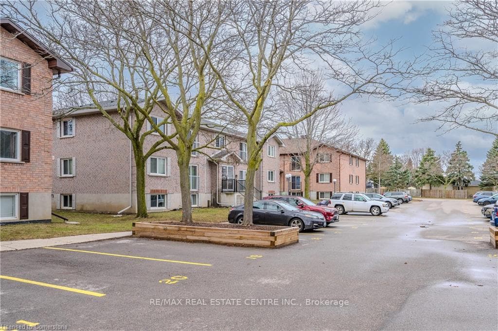323 Northlake Drive Unit 3 photo 3
