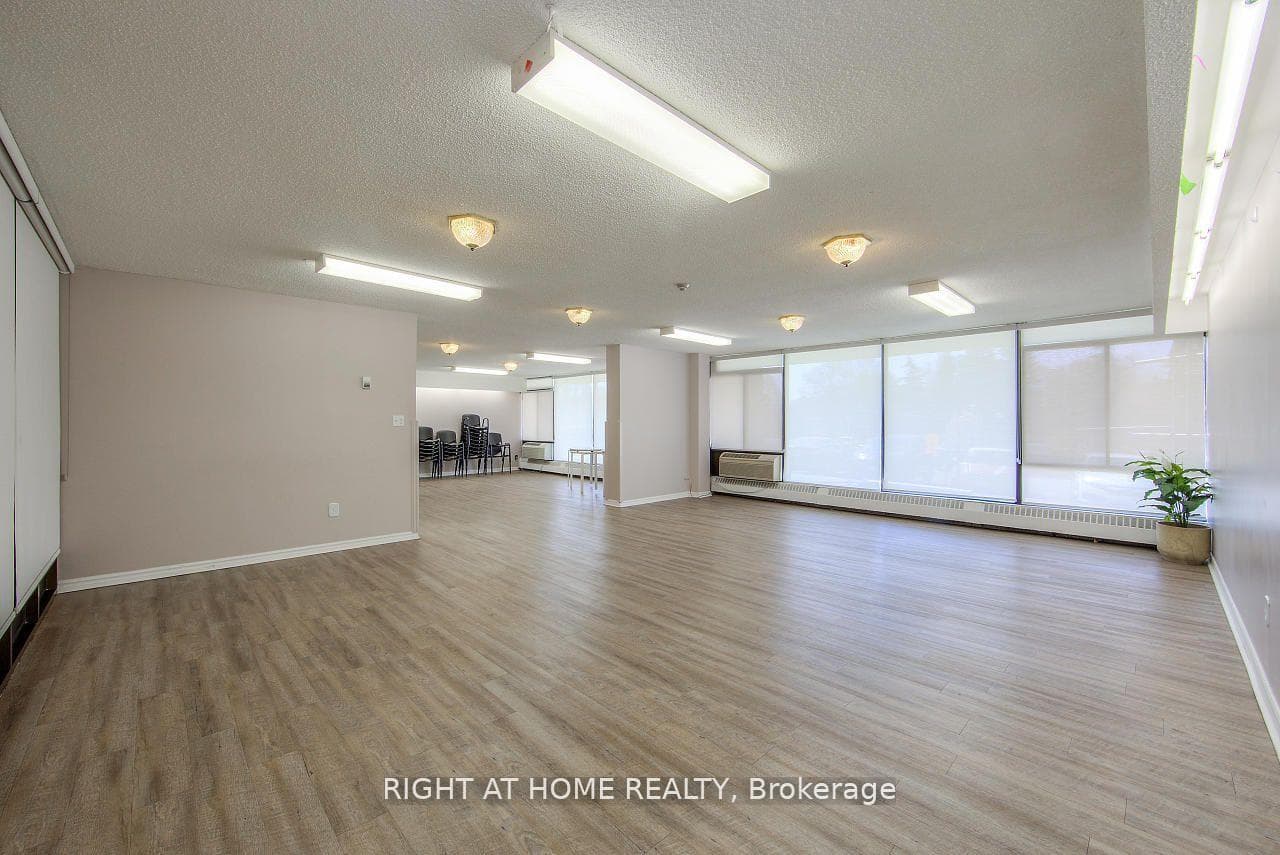 3300 Don Mills Road Unit 607 photo 30