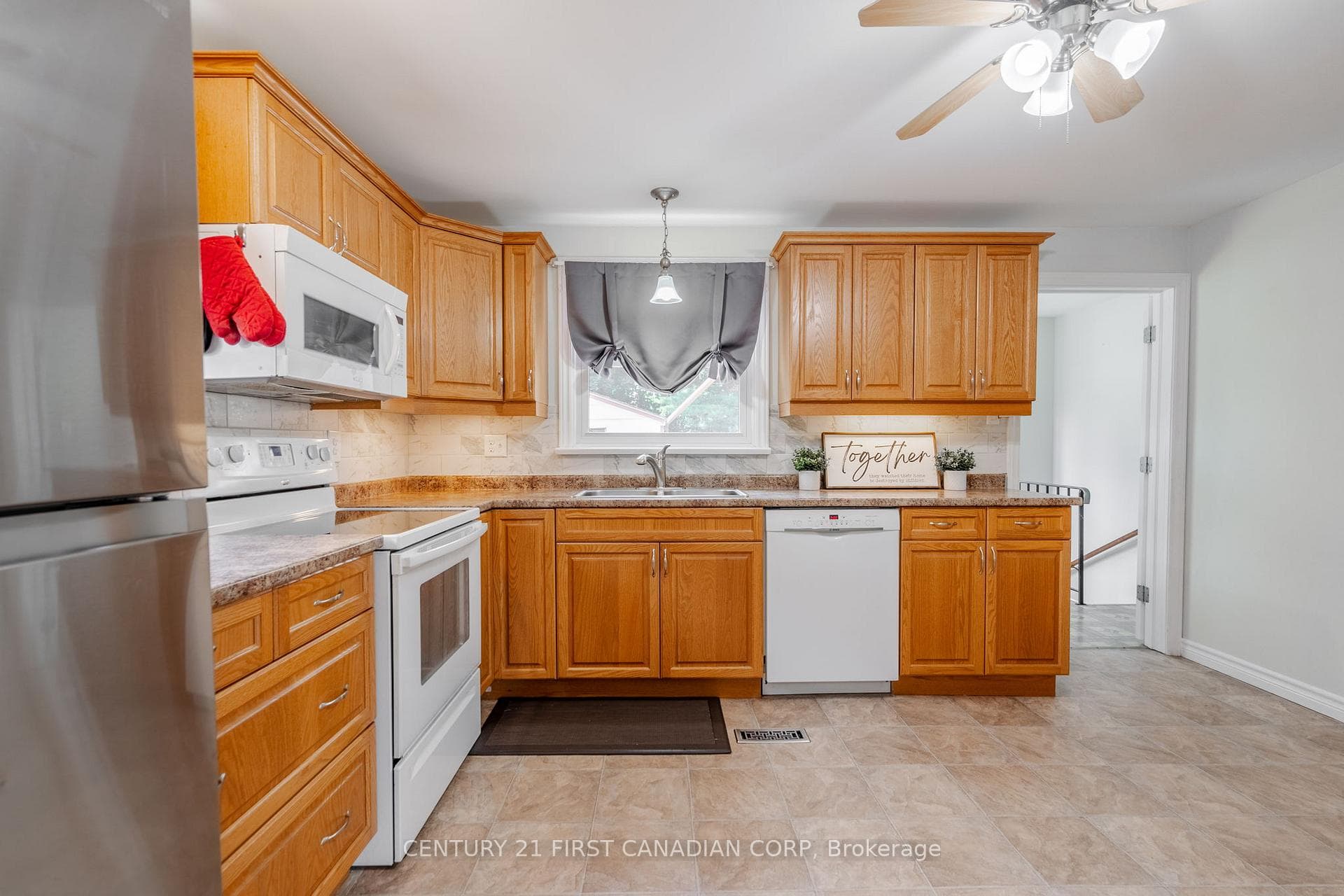 75 Hume Street photo 10