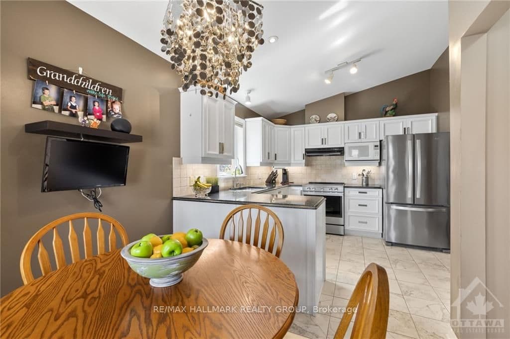 100 GRANITE Court photo 6