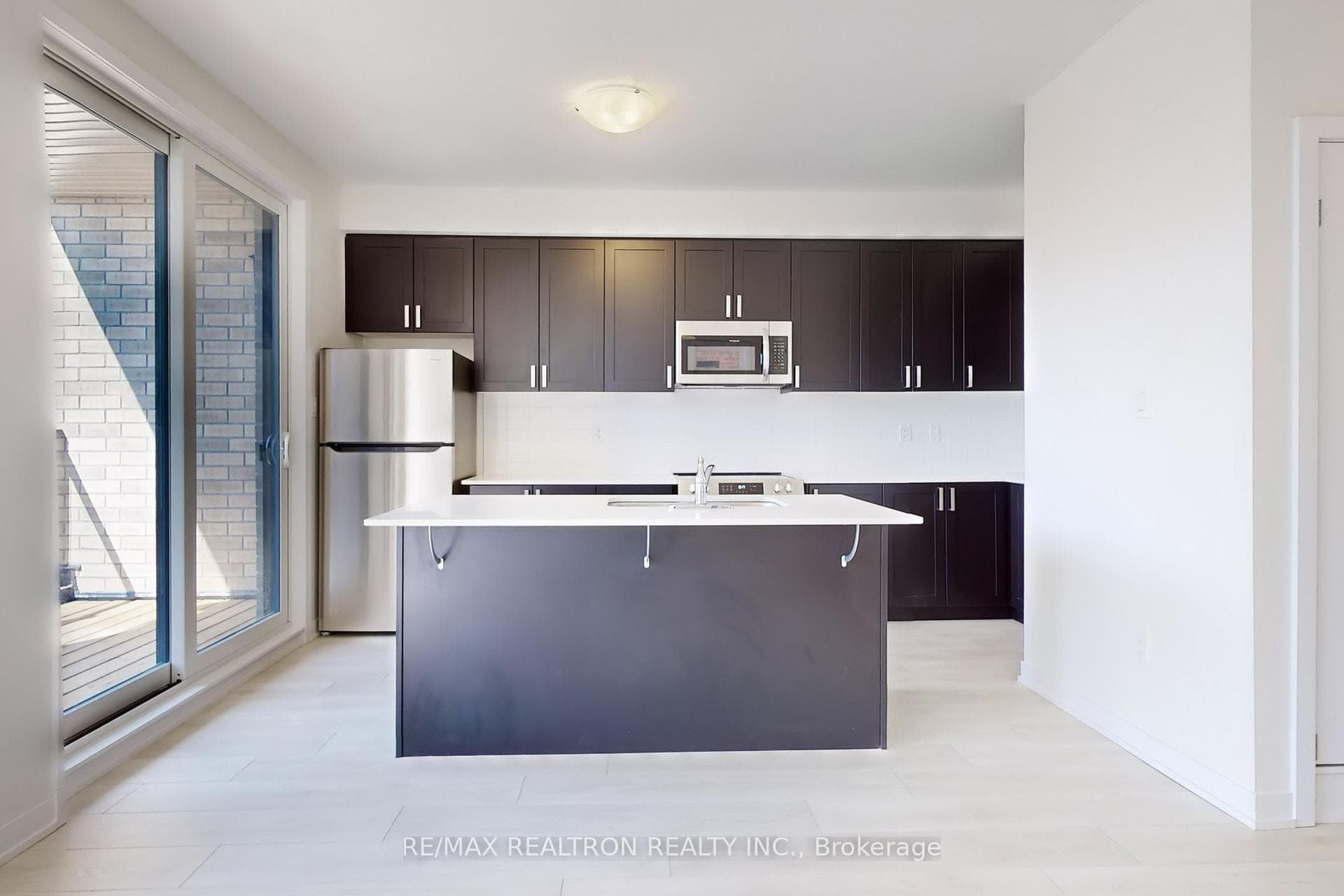 1865 Pickering Parkway Unit 602 photo 13