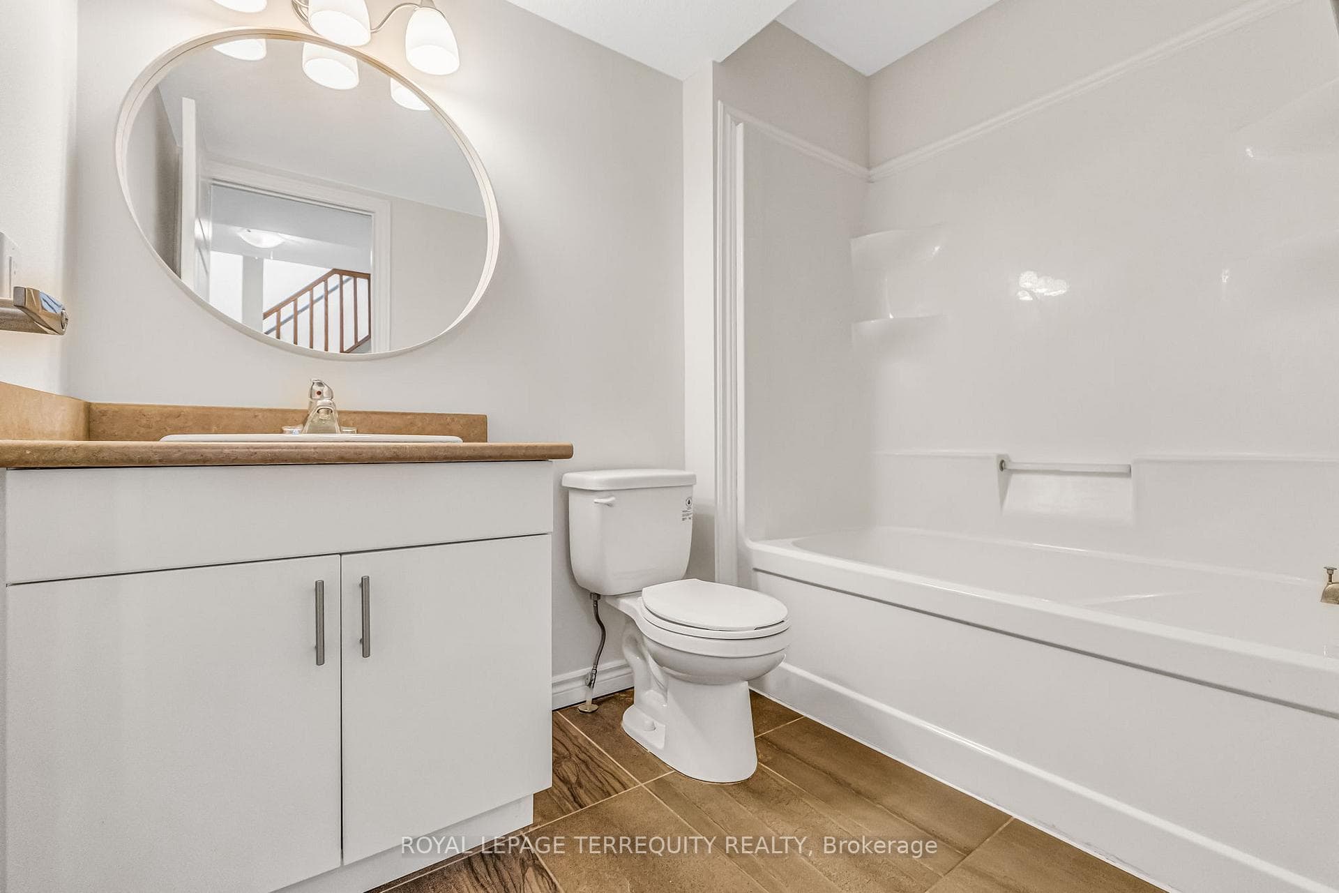 1430 Highland Road Unit B15 photo 12