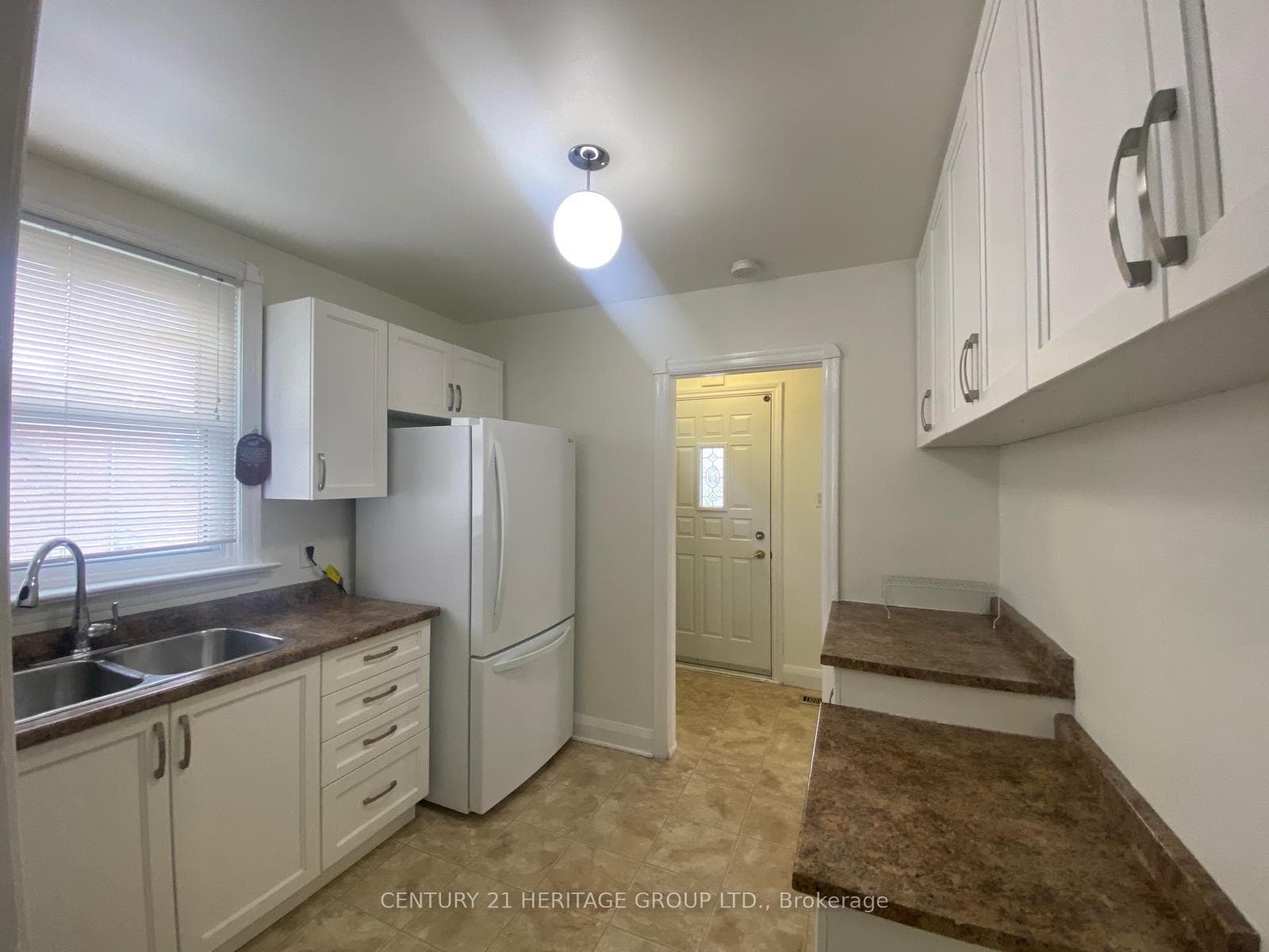 1551 CASSELLS Street photo 10