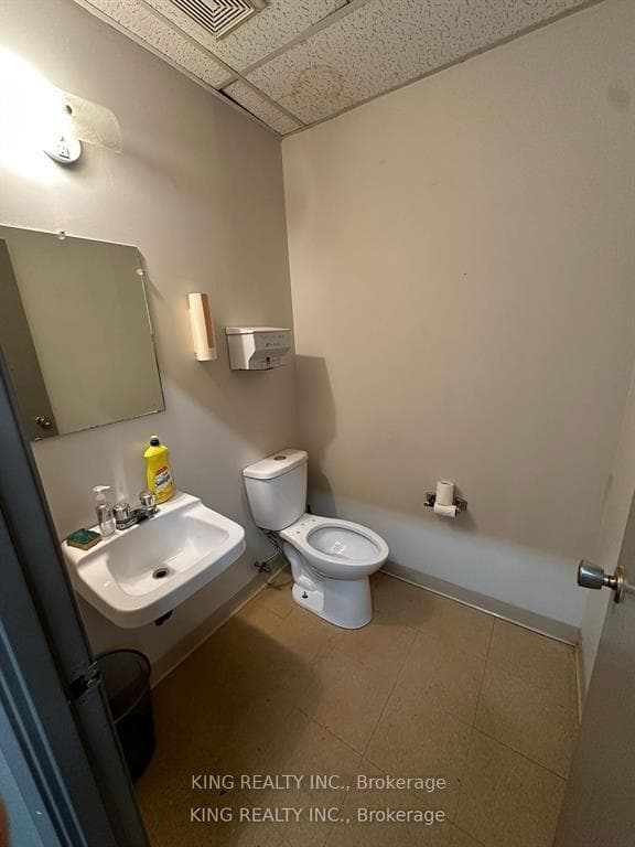 2465 Cawthra Road Unit 118 photo 15