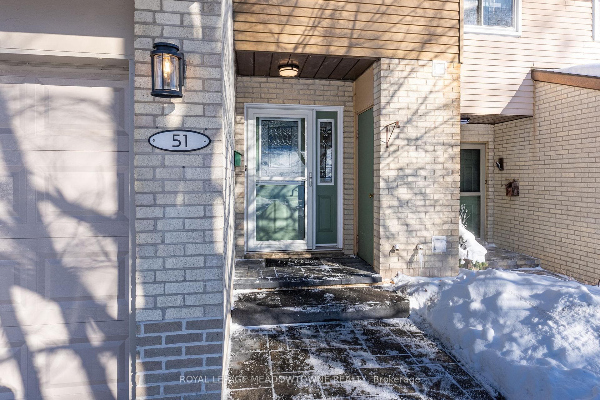 51 Lynden Circle photo 5