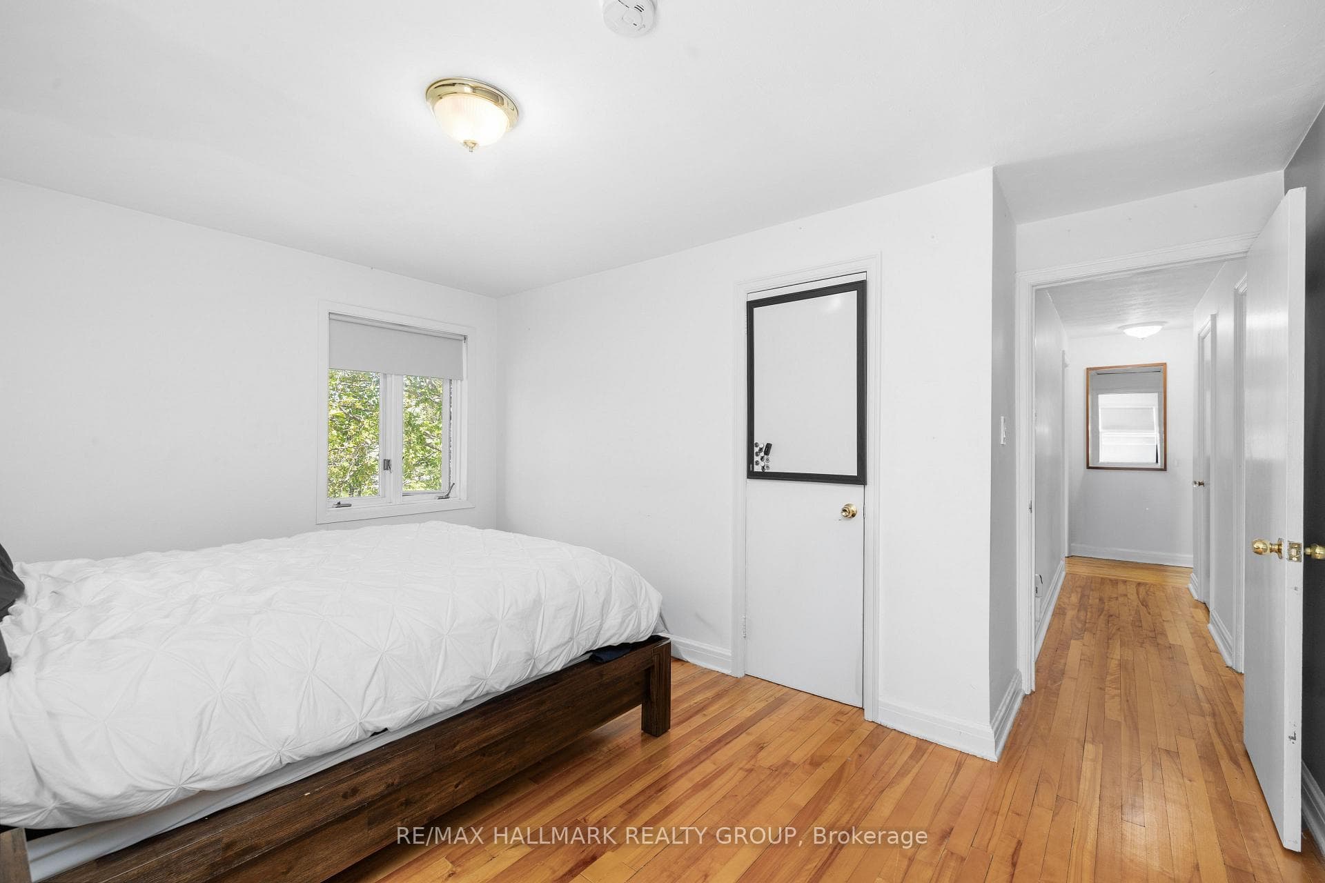 824 Byron Avenue photo 27