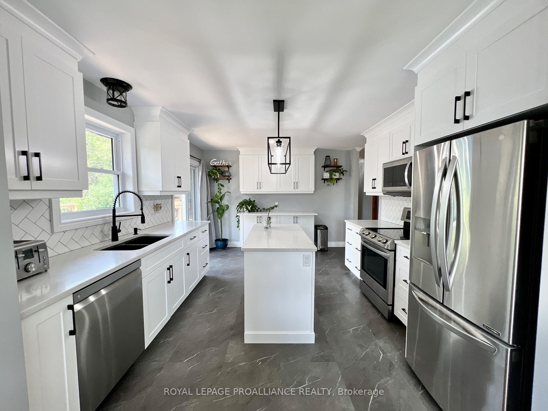 2065 Melrose Road photo 7