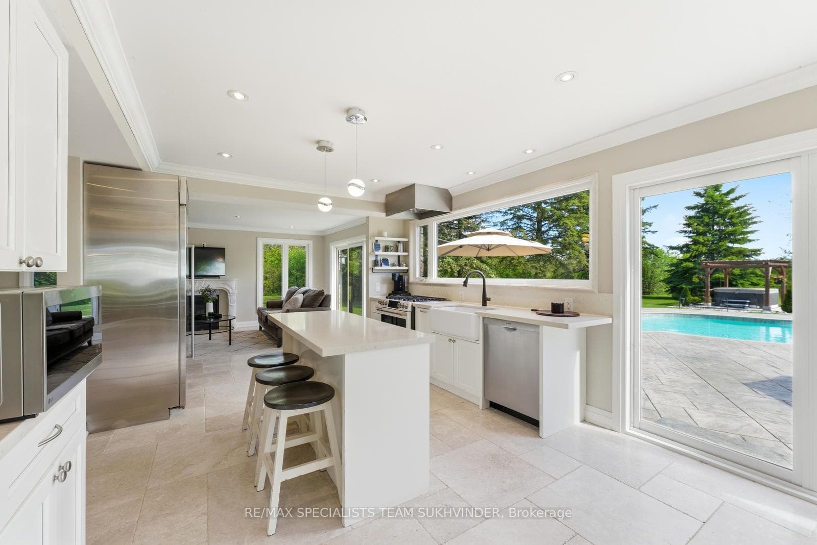 15415 Clayhill Road photo 9