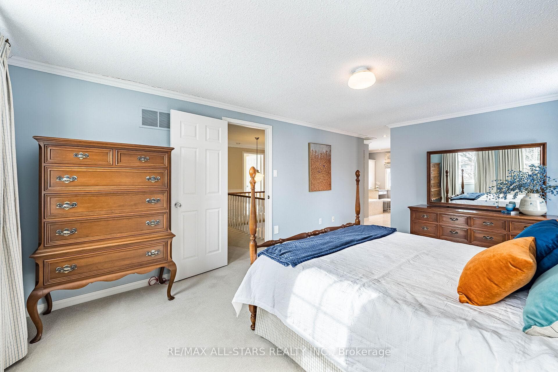 24 Ferndell Circle photo 28