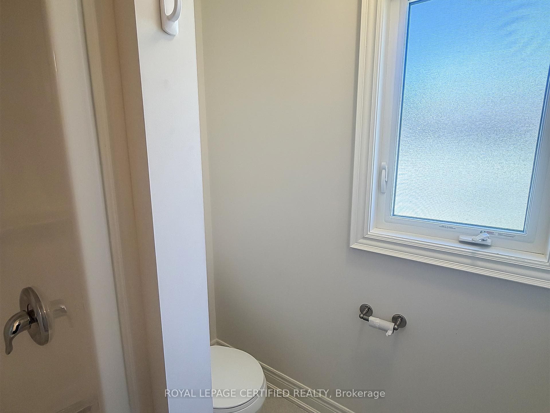 14 Overholt Drive photo 21