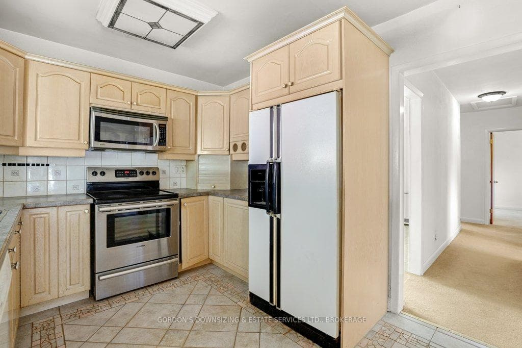 174 Carss Avenue photo 12