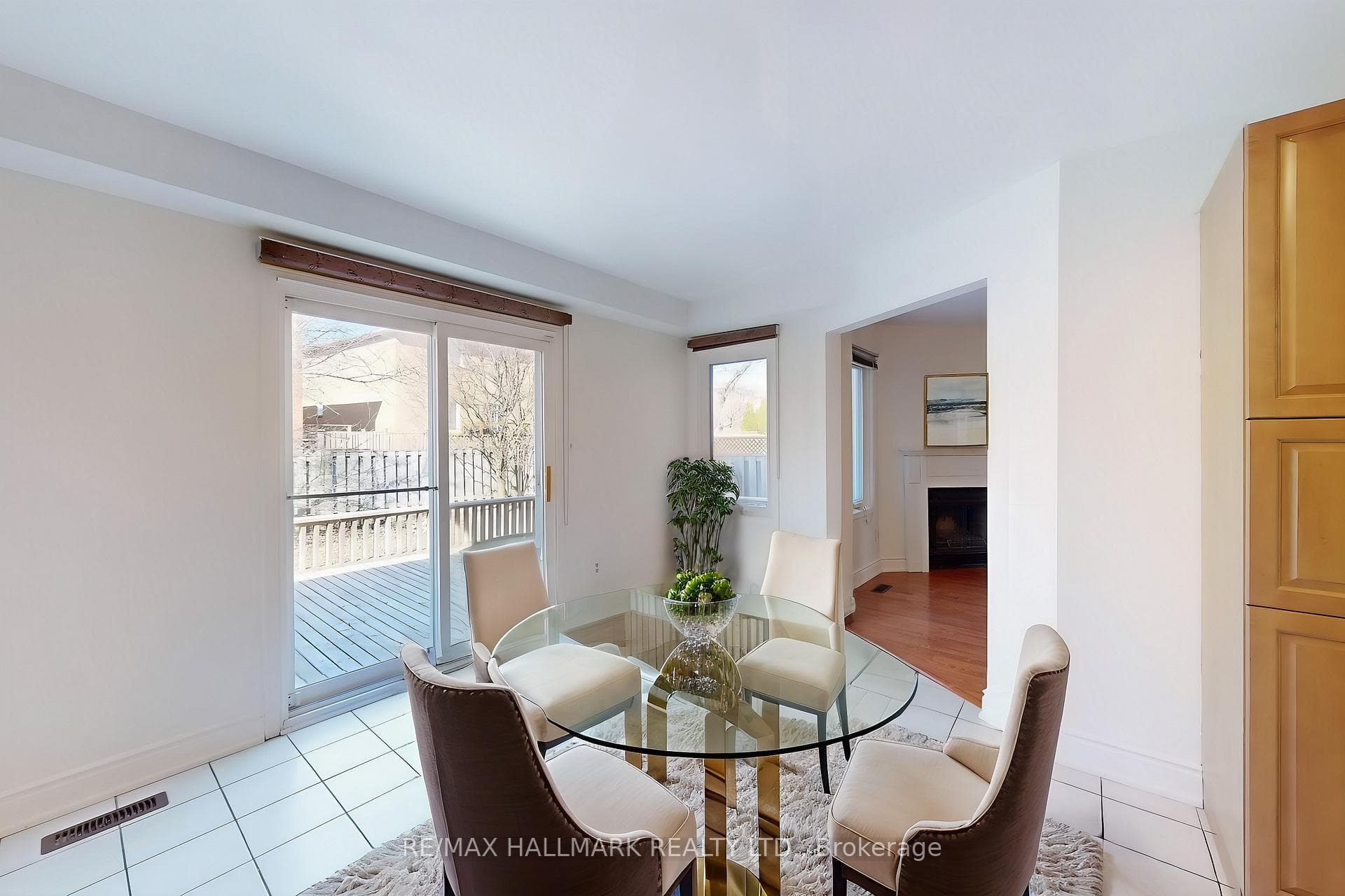 50 Squire Drive photo 5