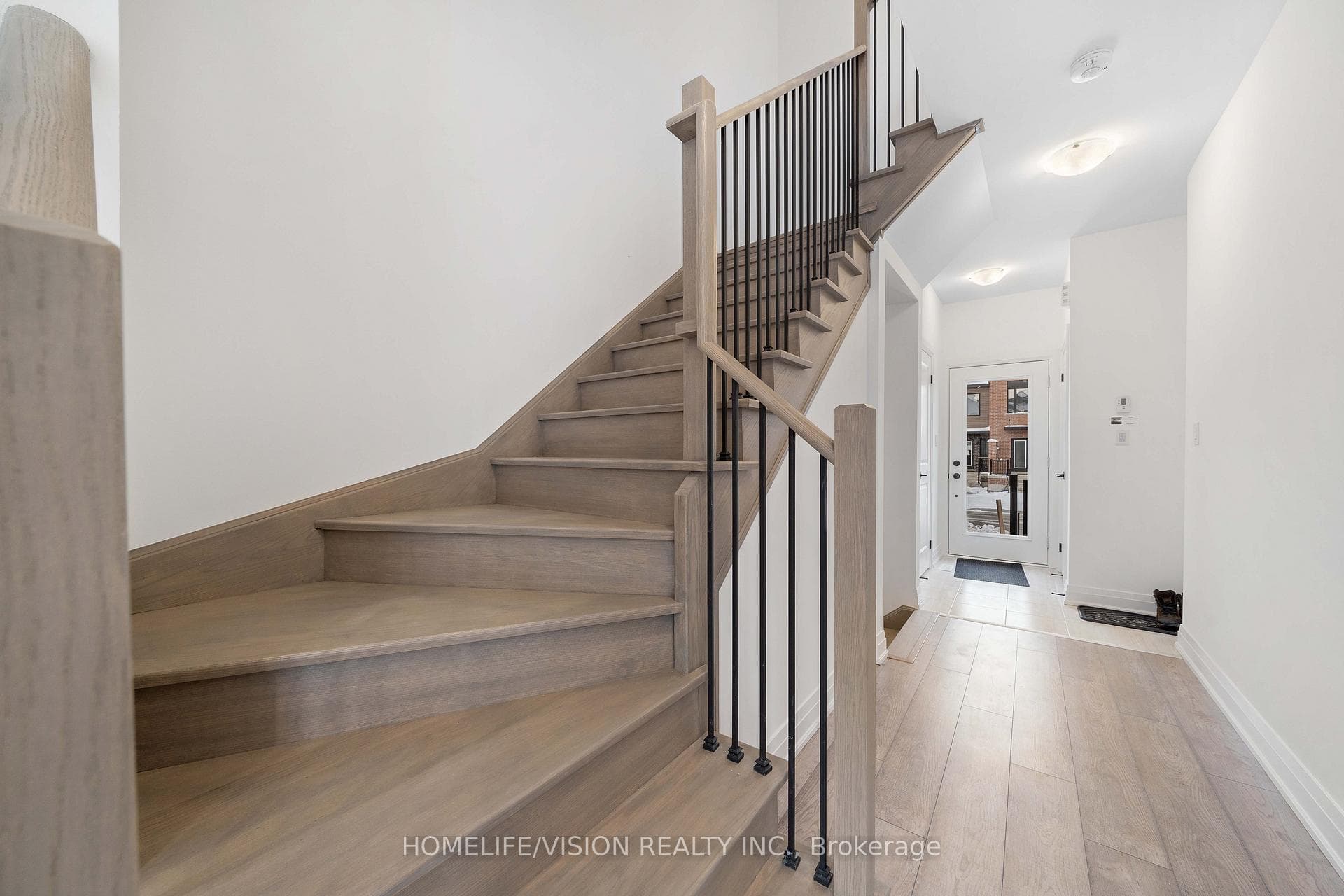 151 Gateland Drive photo 11