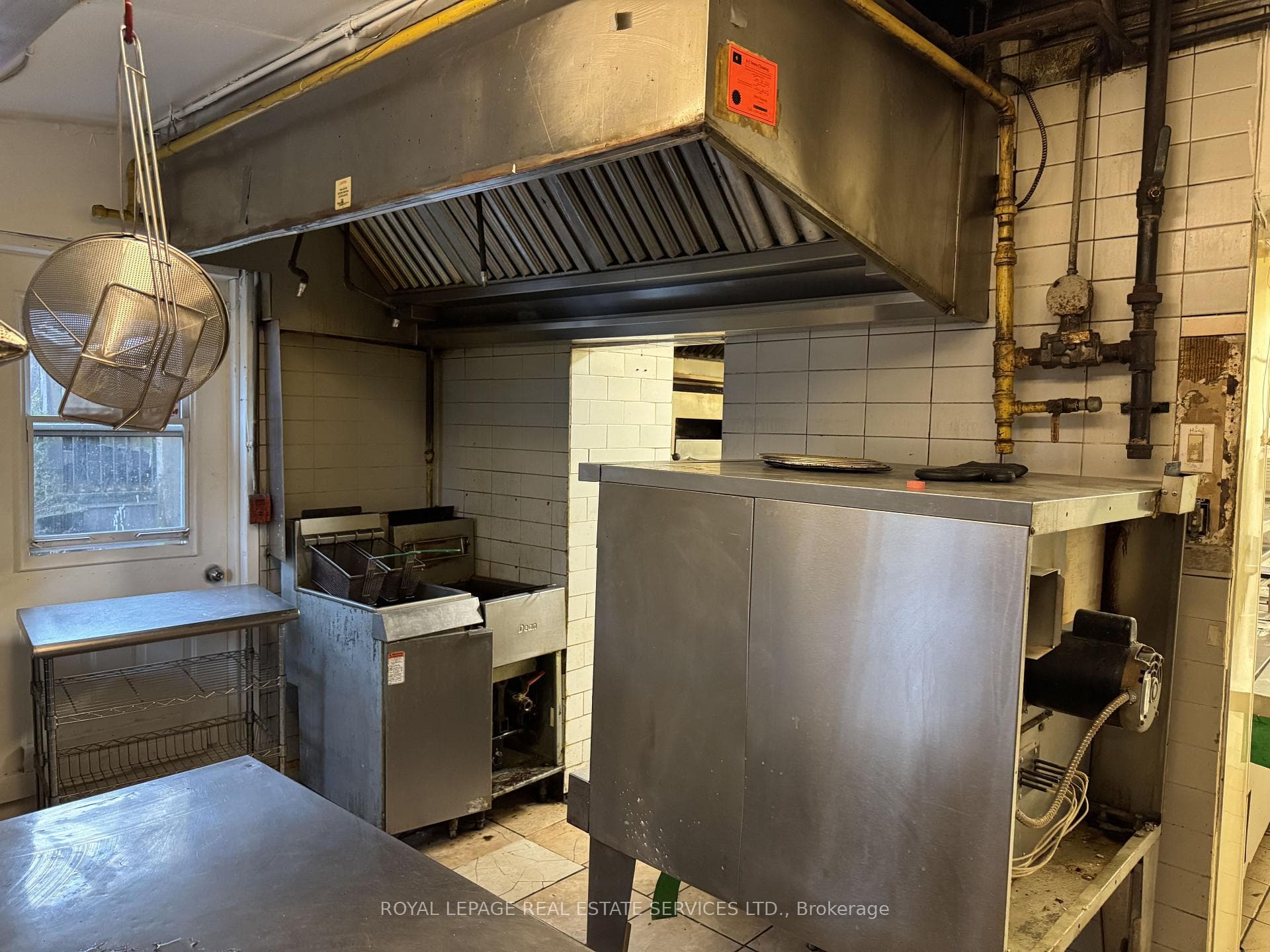 1193 Queens Bush Road photo 18