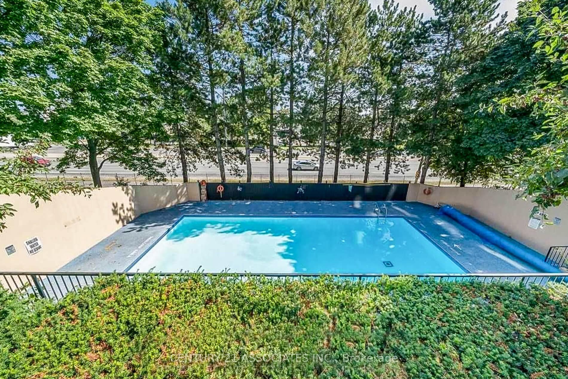5 Lisa Street Unit 605 photo 31