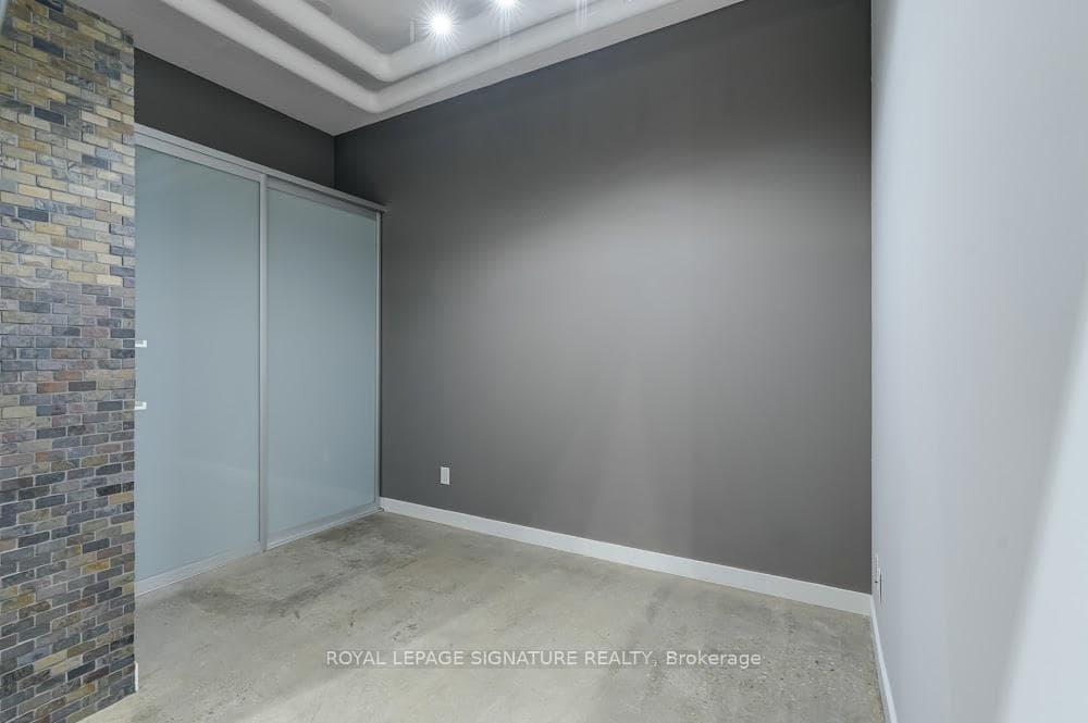 Large Closet in Den/Second Bedroom