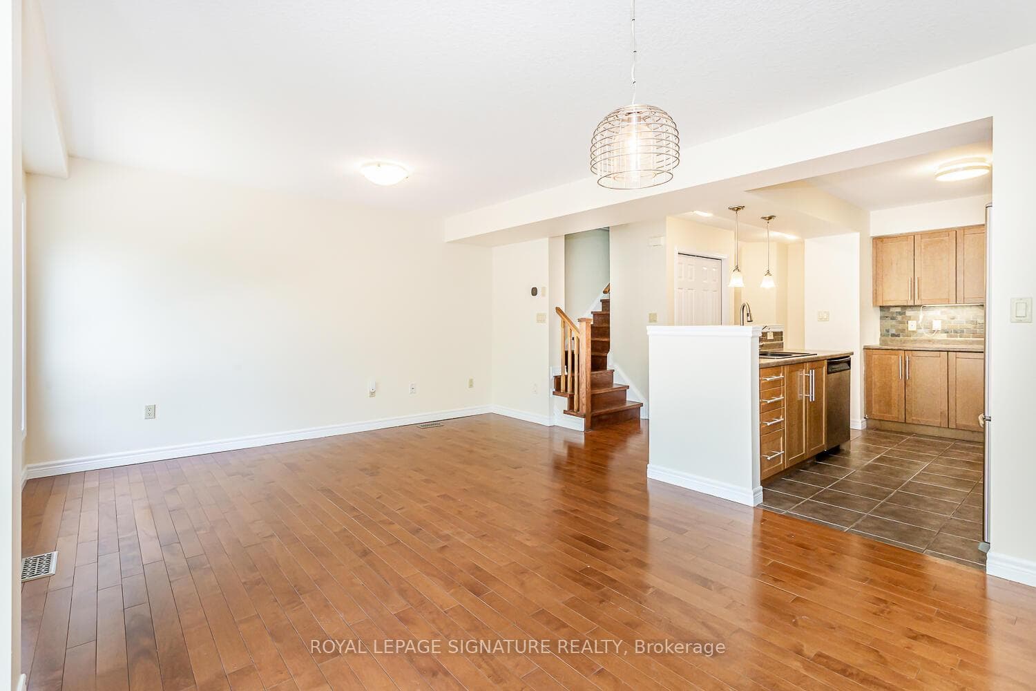 258 Mcmeeken Drive photo 7