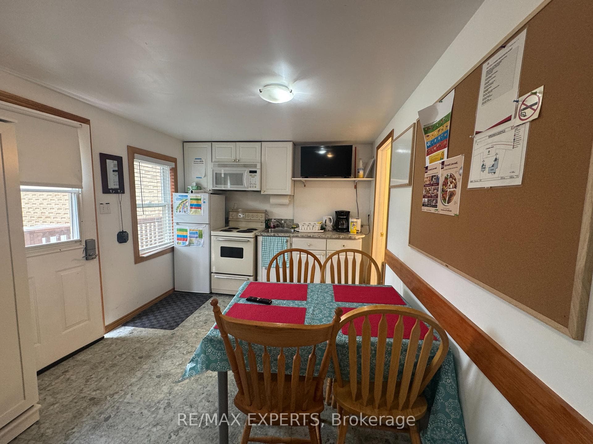 130 South Rankin Street Unit Unit B photo 2