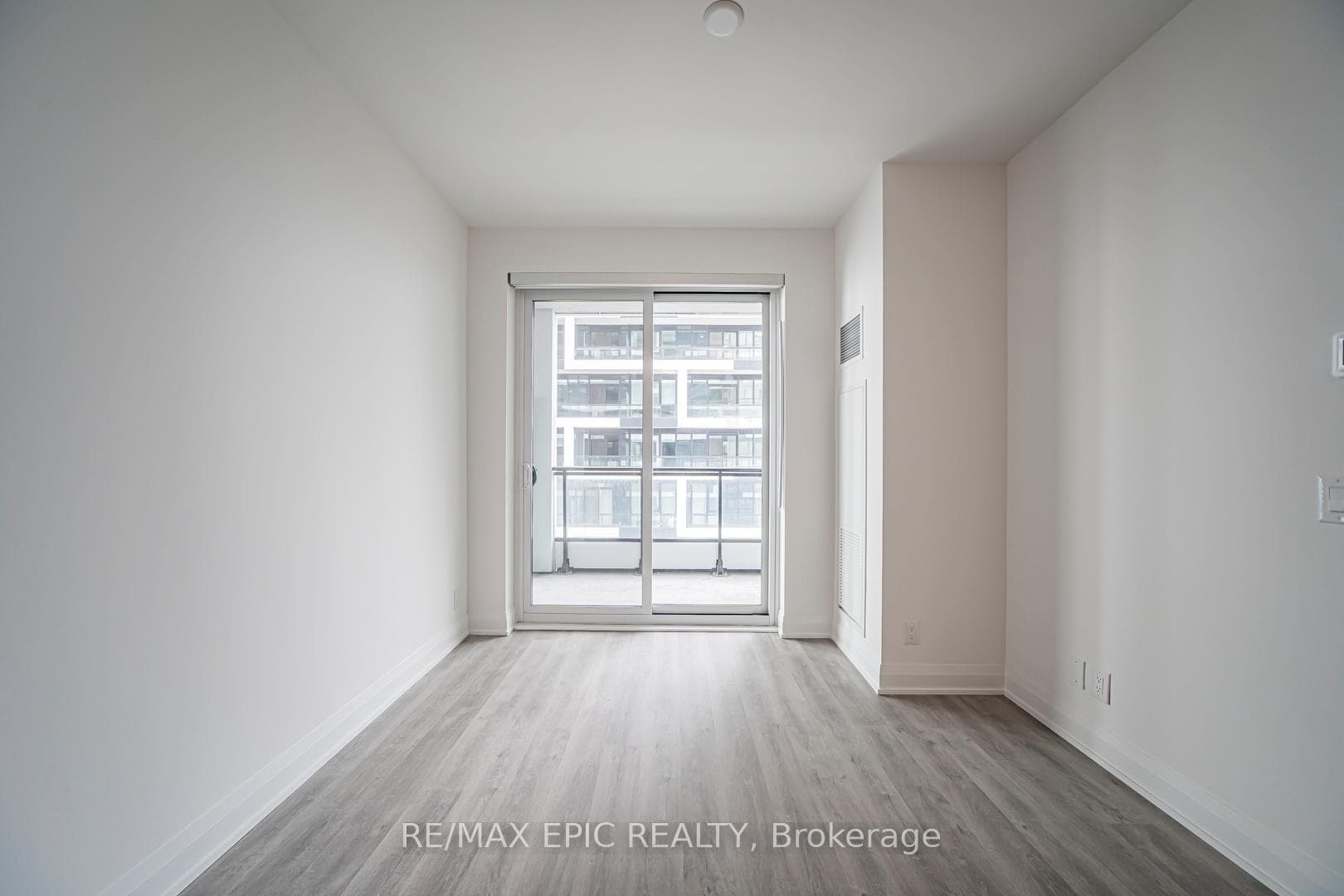 65 Broadway Avenue Unit 3102 photo 22