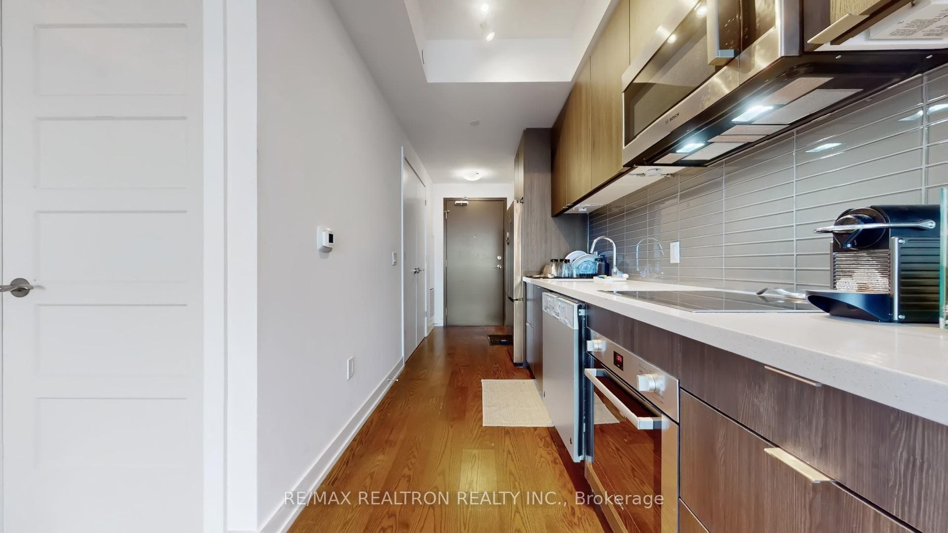 2 Teagarden Court Unit 904 photo 19