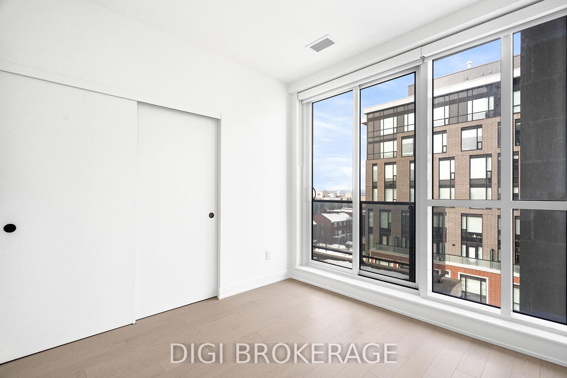 560 Rideau Street Unit 416 photo 18