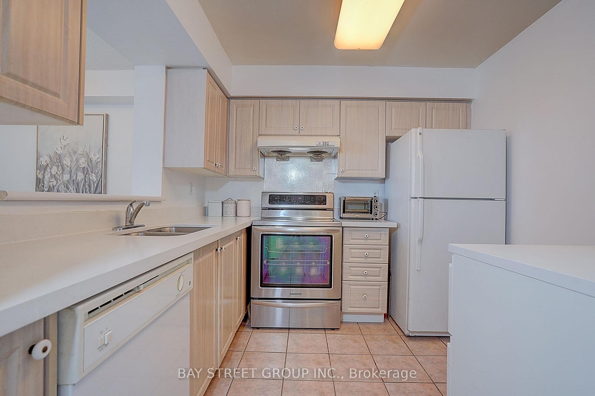 5039 Finch Avenue Unit 709 photo 11