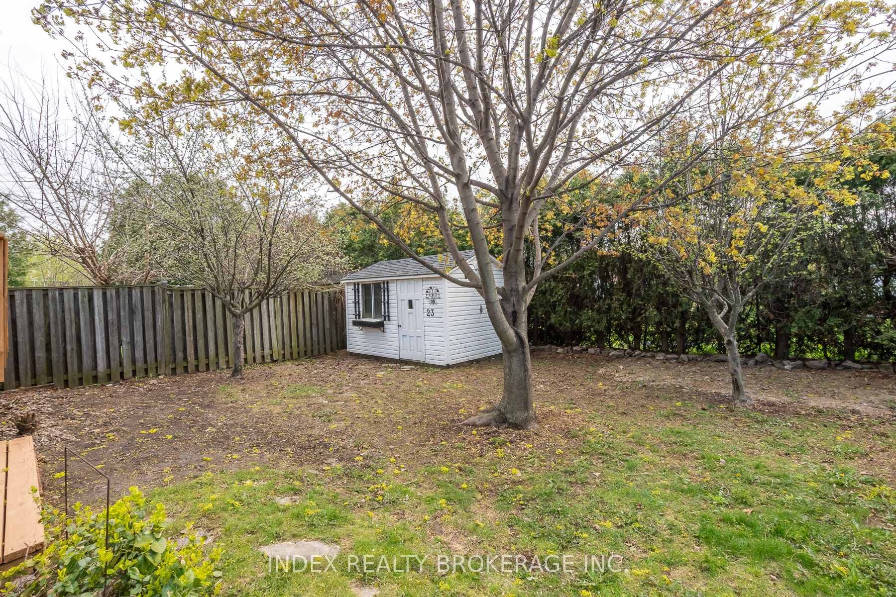 23 Tyrone Drive photo 43