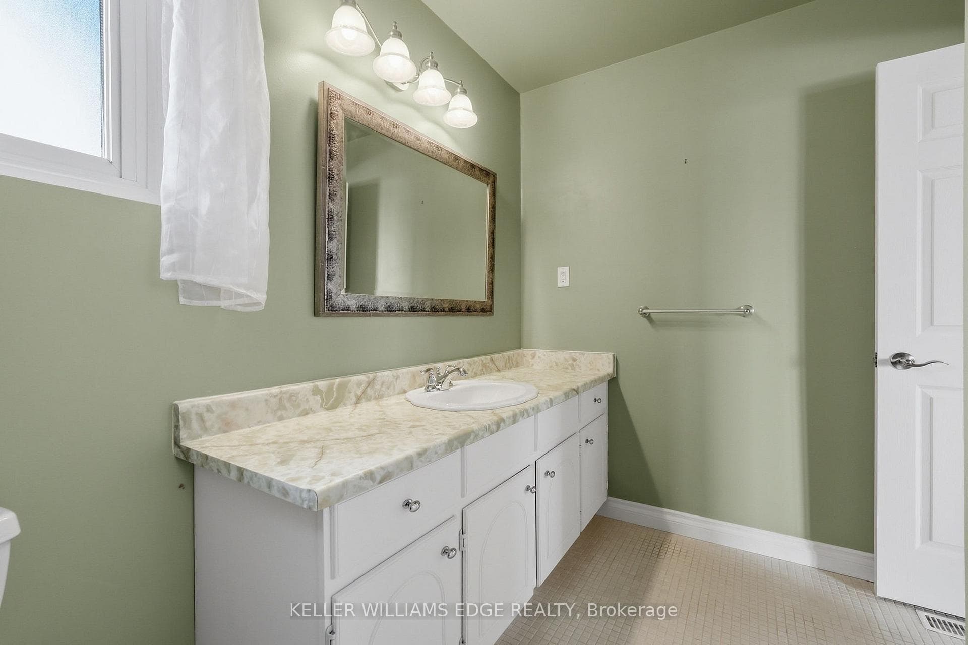 2394 Lyford Lane photo 37