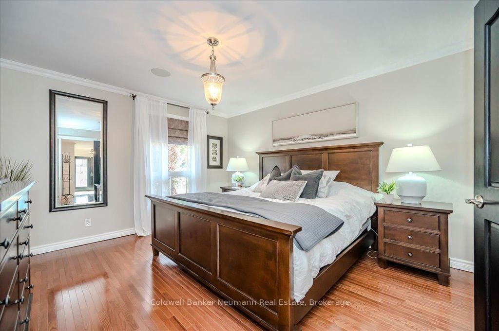 58 Waverley Drive photo 19
