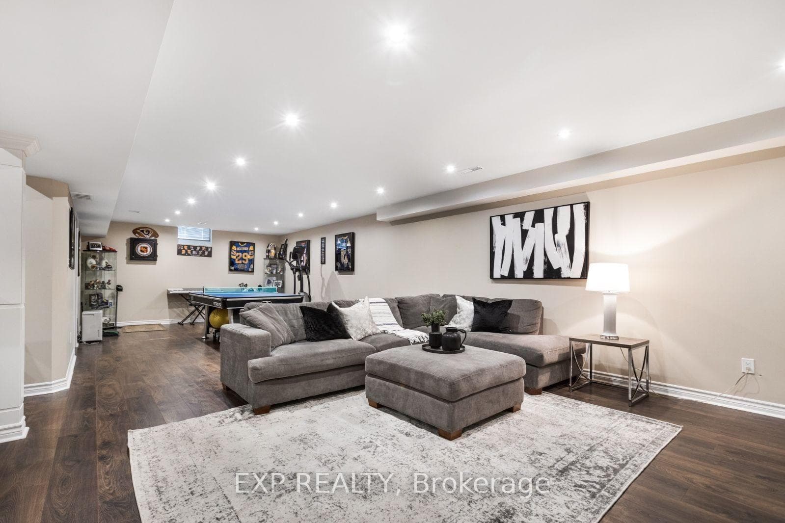 160 Gregorio Avenue photo 17